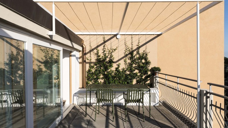 Small attic with a terrace公寓,意大利米兰,Studio Wok