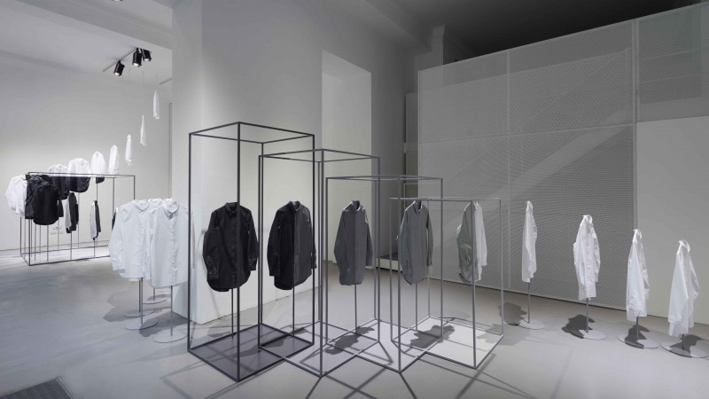 Space Dipped Shirts展览,意大利米兰,Nendo