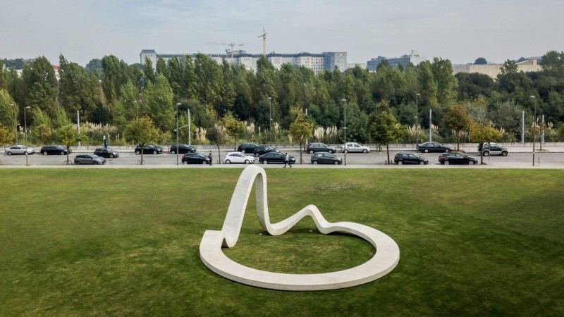 环形混凝土雕塑,葡萄牙波尔图,Fahr 021.3