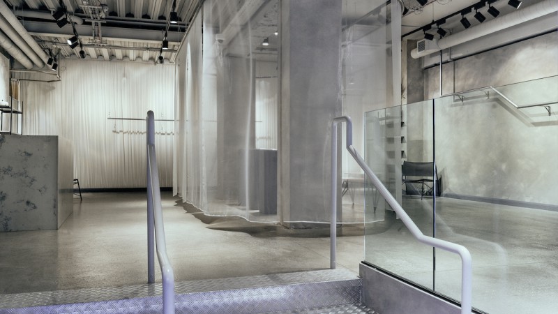 不仅仅是另一家商店,英国伦敦,Me-jí