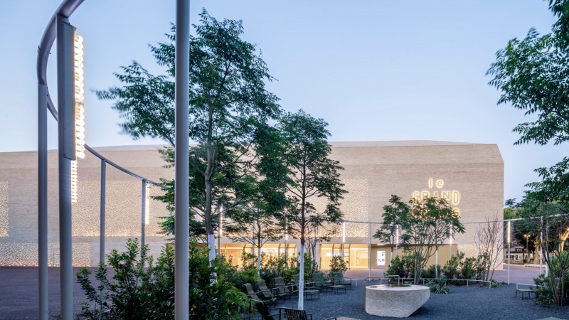 Le Grand Palais综合空间,法国卡奥尔,Antonio Virga Architecte