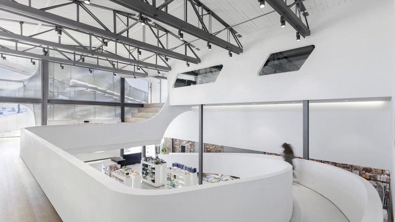 Mole药房,希腊埃尔皮雷奥,KLab architecture