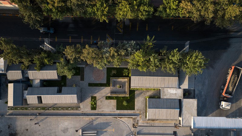 Aptus工厂展厅,伊朗卡拉季,Hooba Design