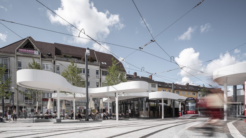 欧洲广场上的展馆,德国,J. Mayer H