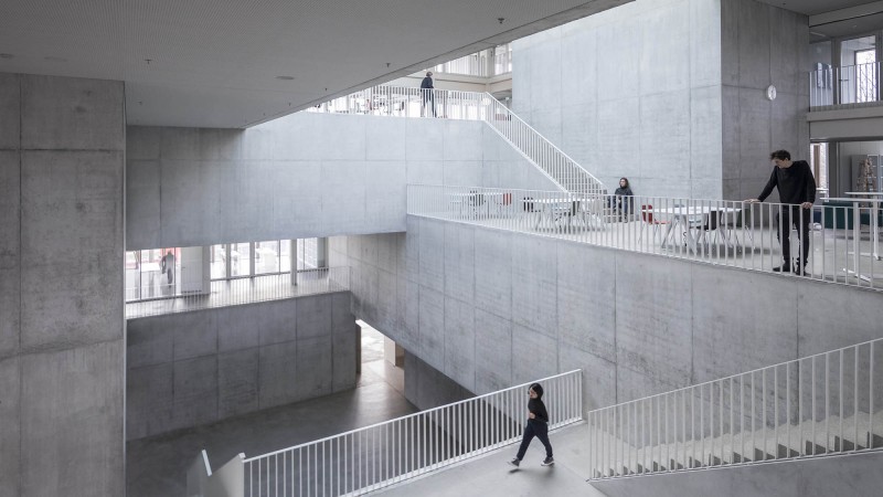 国际体育科学研究所,瑞士,Karamuk Kuo