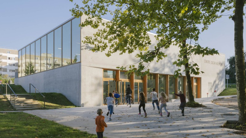 Oscar Niemeyer 体育文化中心,法国,LA SODA