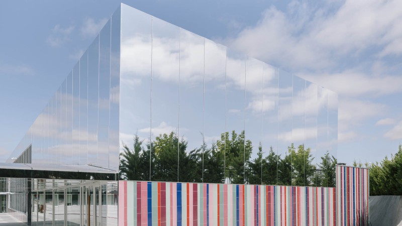 若隐若现的学校,西班牙,ABLM arquitectos