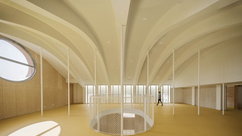 由工厂改建的46套公寓,巴塞罗那,Roldán + Berengué