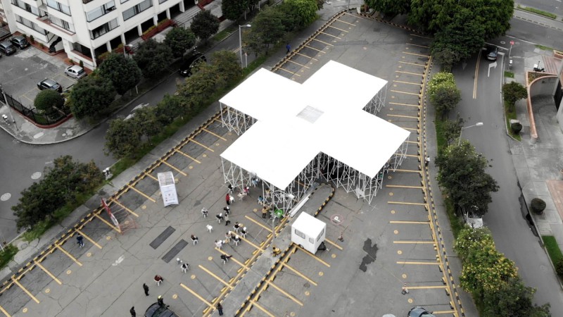 Alhambra's Cross 临时教堂,哥伦比亚, Colab-19 & Sociedad Colombiana de Arquitectos