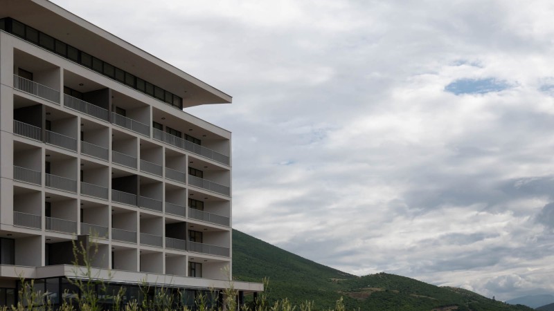湖畔酒店，科索沃，Arbër Shala Architects