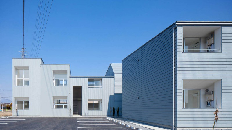 群马县的山脊公寓群，日本，SNARK & Ouvi