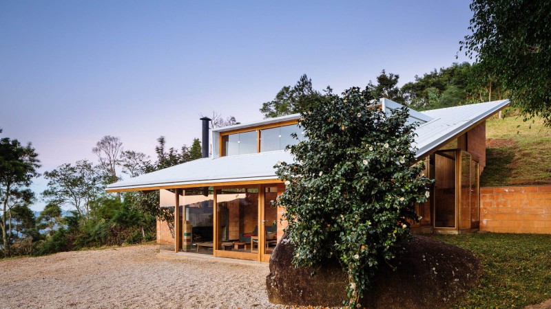 半坡住宅 ，巴西， Denis Joelsons & Gabriela Baraúna Uchida