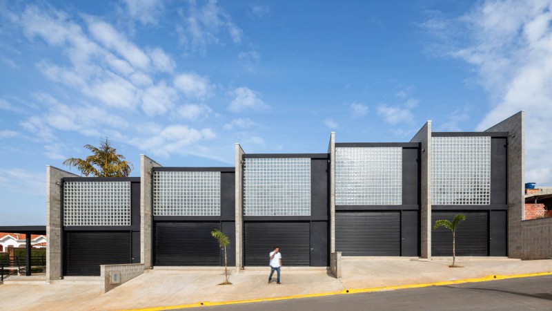 CL 仓库，巴西， VAGA