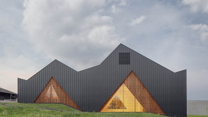 Le Vaud Polyvalent 厅，瑞士，LOCALARCHITECTURE