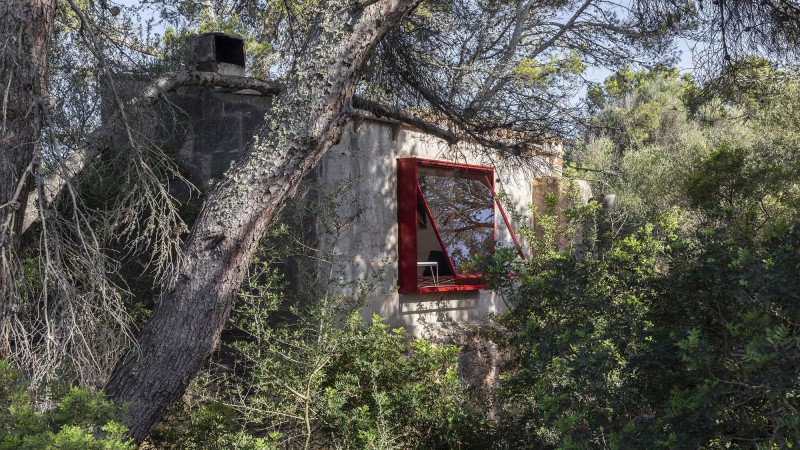 12VoltRetreat 庇护所，西班牙， Mariana de Delás