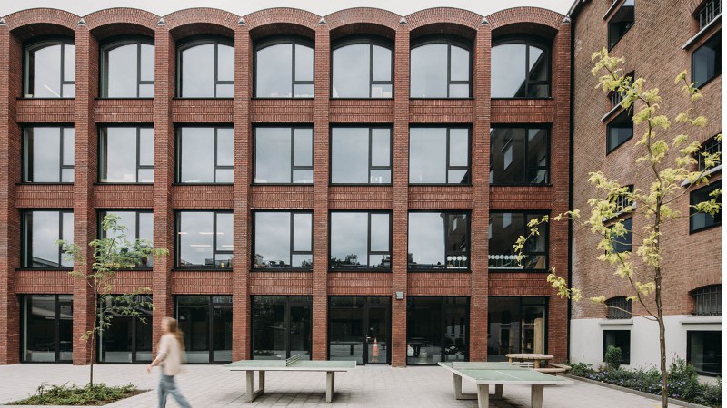 阿姆斯特丹British School，荷兰，Atelier PRO architects