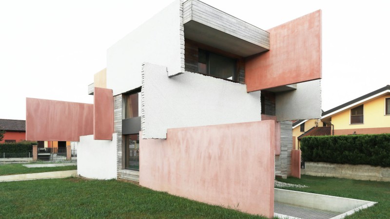 Cards 之家，意大利， Elastico Farm