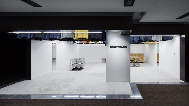 DESCENTE BLANC 商店，东京，Schemata Architects