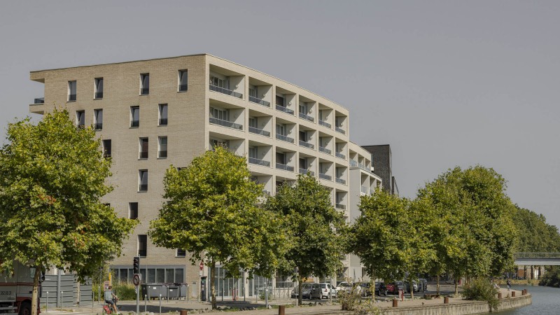 Îlot 13B - Rives de la Haute Deûle 住宅区，法国，  KAAN Architecten
