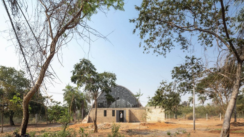 El Caparazón 住宅和工作室，巴拉圭，  Grupo Culata Jovái & Tekoha Arquitectos