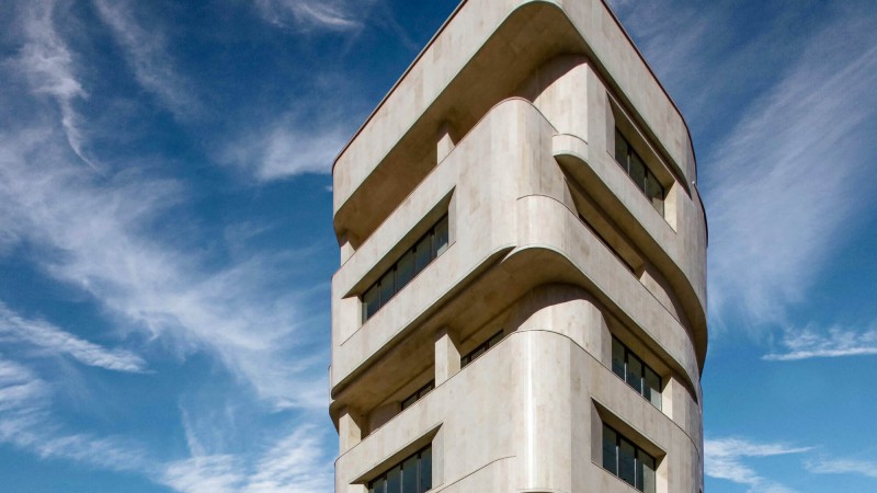 Niayesh 办公楼，德黑兰，BonnArq Architects