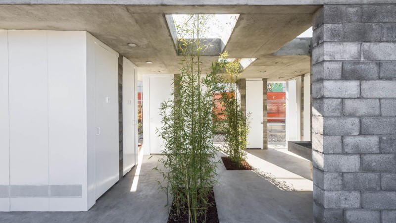 售货亭和公共厕所，墨西哥，  LANZA Atelier