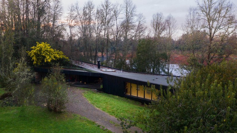 Ye之家，智利，Cazú Zegers