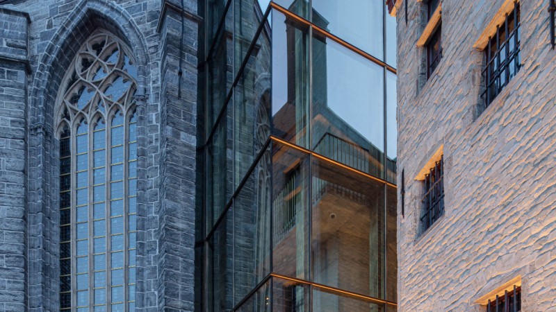 Van Eyck's Brothers Altarpiece 翻新，比利时，  Bressers Architecten