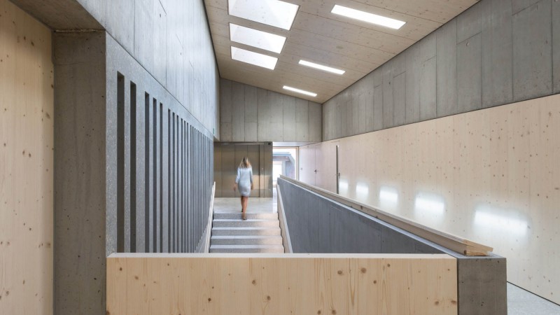 Henchoz学院，瑞士，CCHE