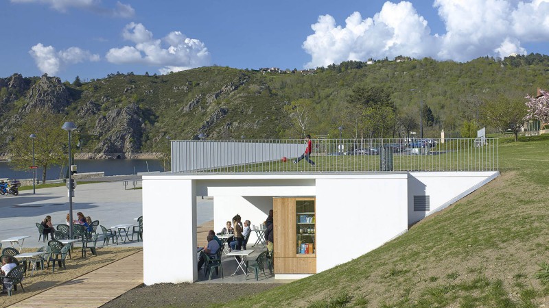 休闲及服务中心，法国， Link Architects