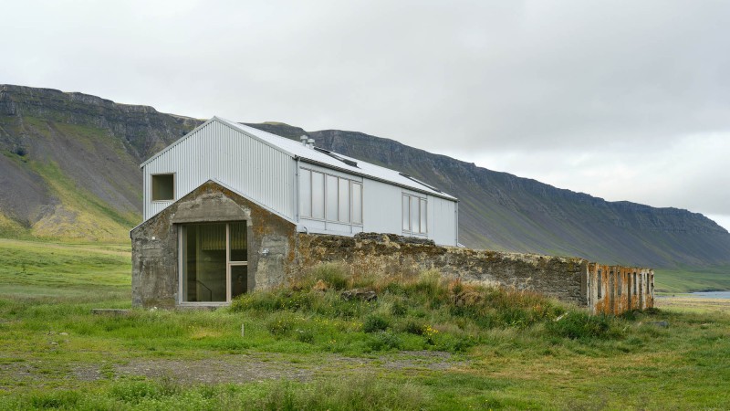 Hlöðuberg 艺术家工作室 ，冰岛， Studio Bua