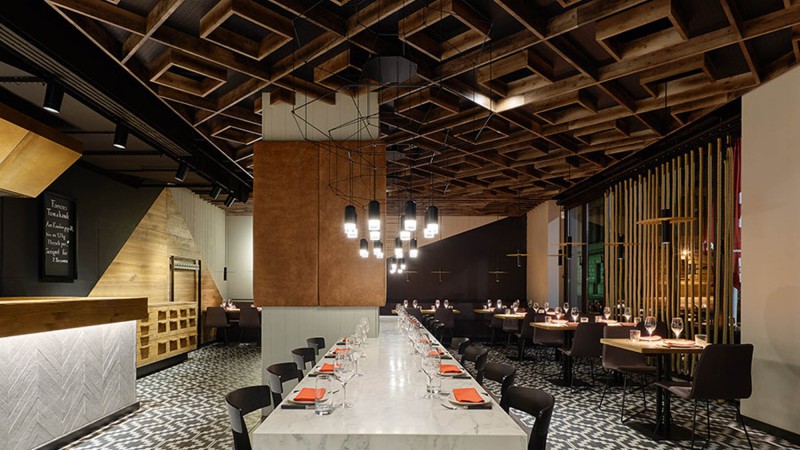 Maredo 旗舰餐厅 ，柏林， Ippolito Fleitz Group