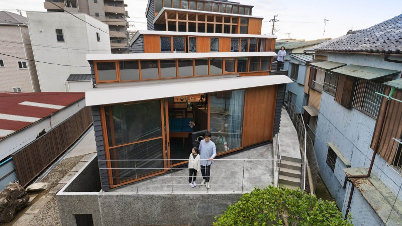 Nishiji 画廊及办公室，日本，  KOMPAS