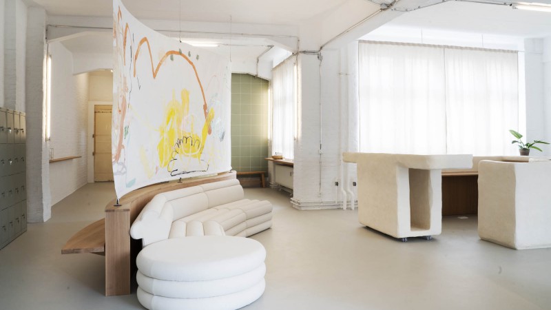 Original Feelings 瑜伽工作室，柏林，  Some Place Studio