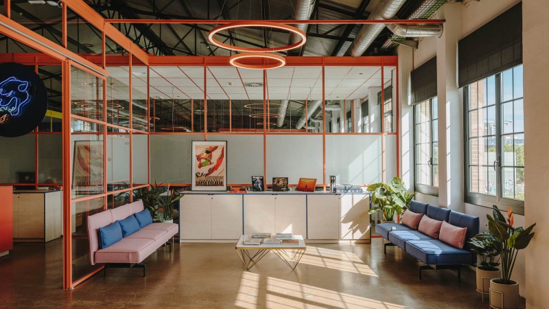 Sauvage Tv 办公室，西班牙，Cosy Barcelona