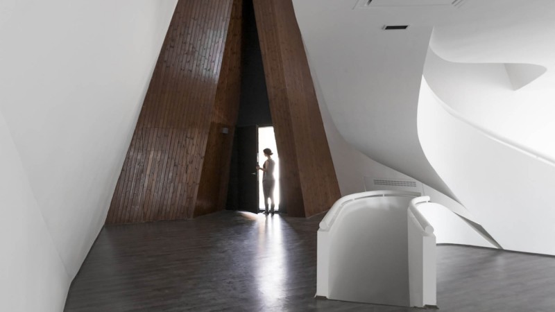 Younger Brother 之家，伊朗， Next Office–Alireza Taghaboni