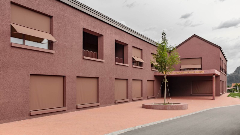 Frastanz Hofen 教育中心，奥地利，  Pedevilla Architects