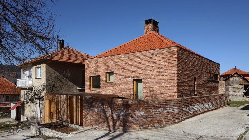 Hiža Mišljenova之家，波黑，Entasis