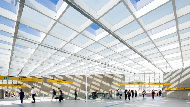 São Paulo-Morumbi 地铁站，巴西，  23 SUL