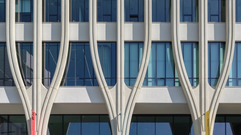 Amare 表演艺术之家 ，荷兰， NOAHH