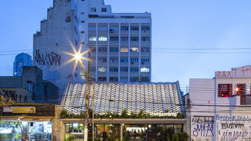 Bar Hoegaarden 温室，巴西，Metamoorfose Studio