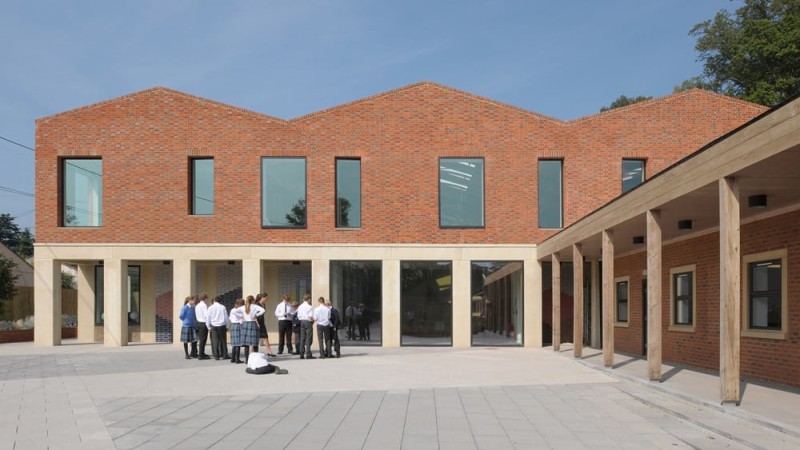 Fitzjames 教学中心，英国， Feilden Fowles