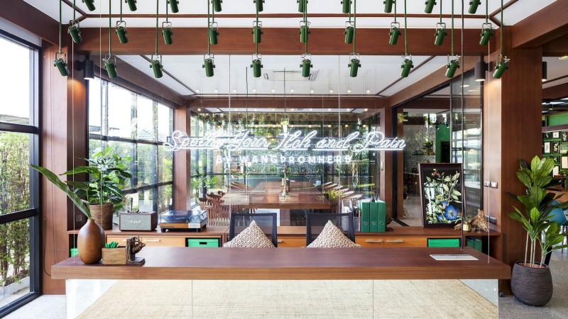 Modern Sampran Wangprom 办公室，泰国， Apostrophy’s