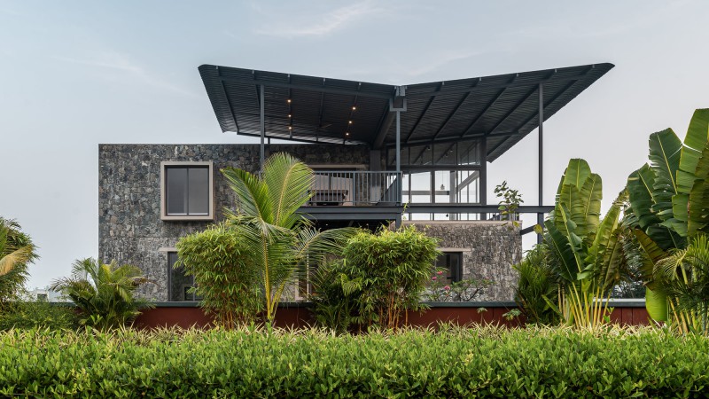 原始居所，印度，The Brick Tales