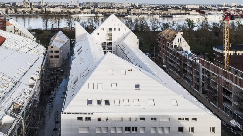 Riveo Lot B 住宅楼，日本，JA Joubert Architecture