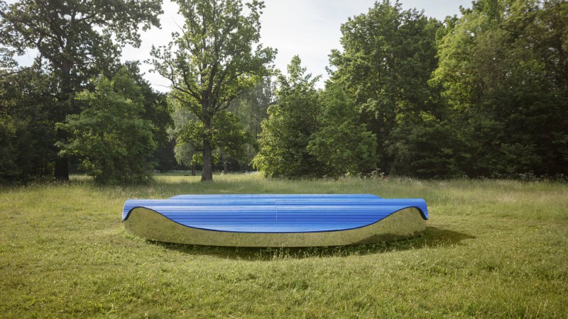 Cloud of Blue Mist装置，拉脱维亚， Onlyonly Studio