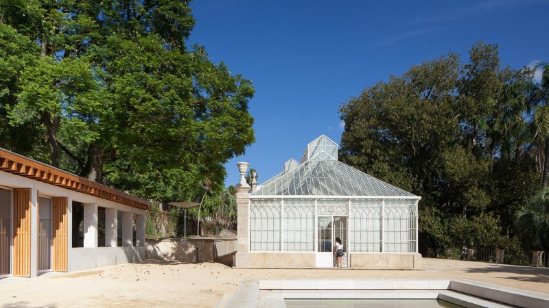 科英布拉大学植物园热带温室 ,葡萄牙， João Mendes Ribeiro