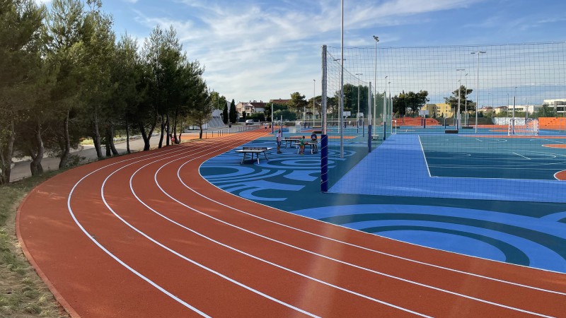 Marija i Lina 小学运动场 ，克罗地亚，Studio MAU doo