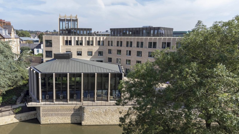 牛津大学圣希尔达学院 ，伦敦， Gort Scott