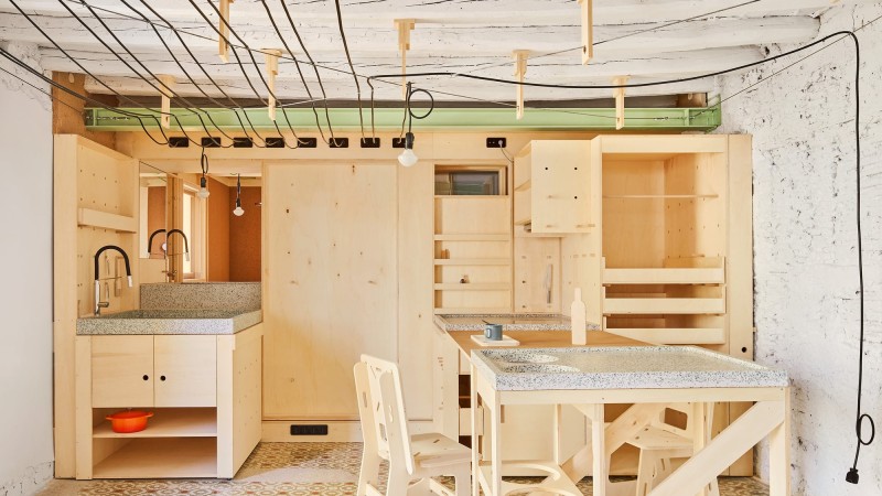 Alfondac 社区仓库和旅行者招待所 ，西班牙， Aixopluc